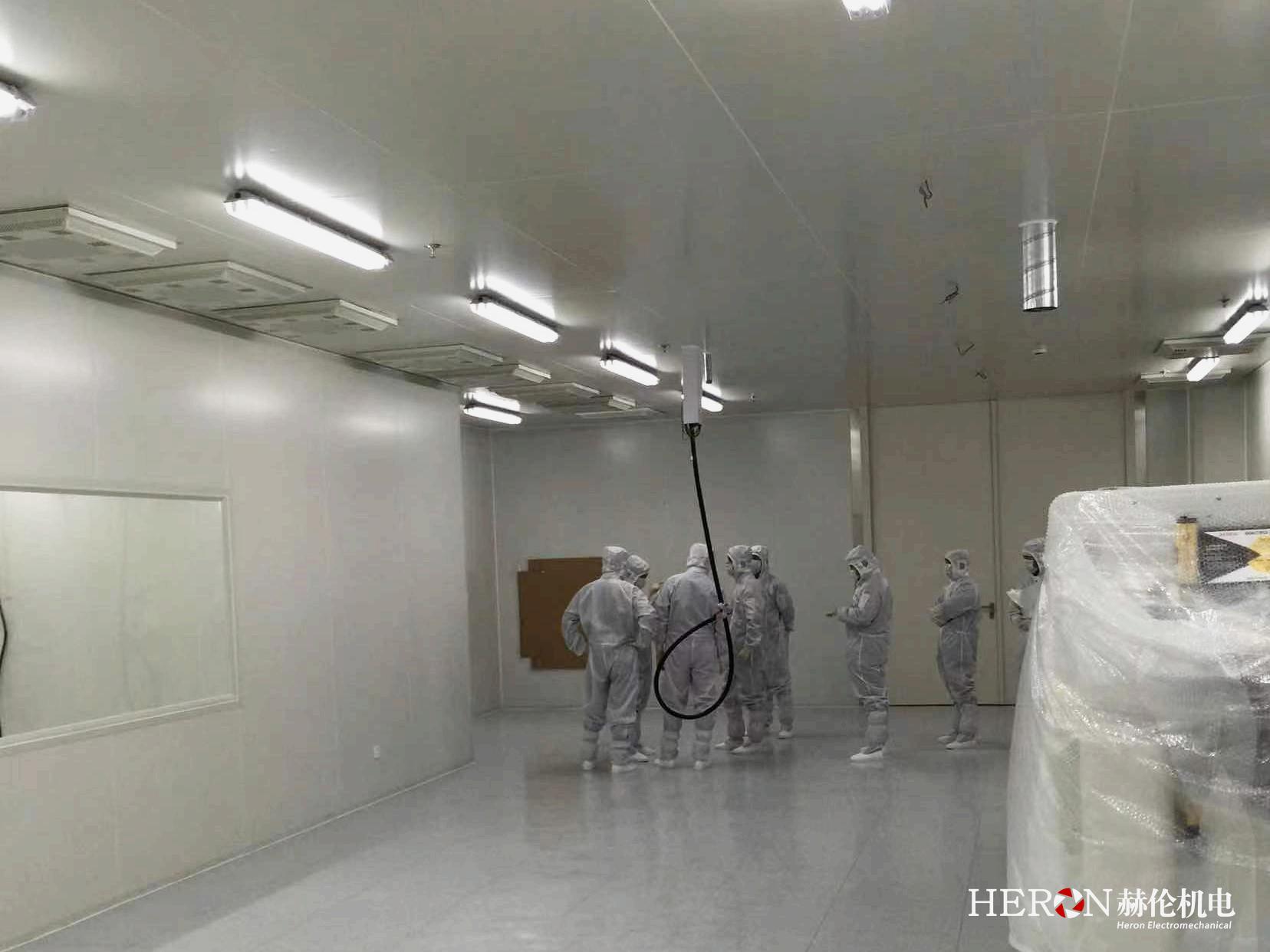 ���������I(y��)���҃�(n��i)�C(j��)���b